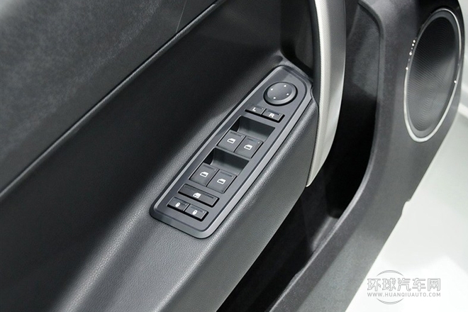 2014款 1.5T 自動(dòng)旗艦型