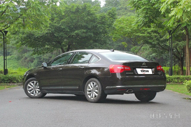 2013款 2.3L 自動(dòng)尊貴型