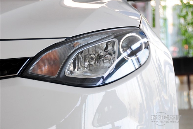 2013款 掀背 1.8L 自動(dòng)駕值版