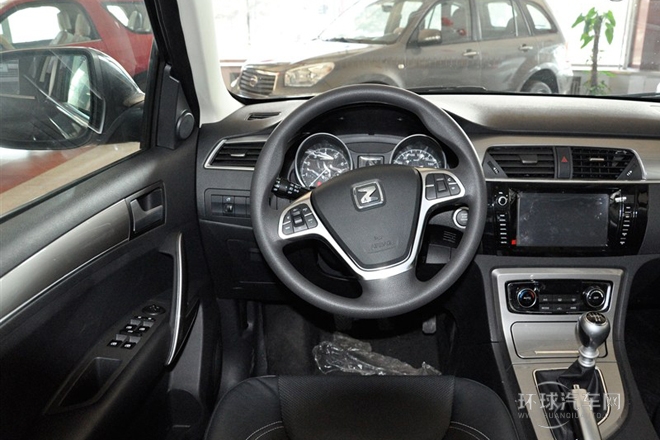 2014款 2.0T 手動(dòng)尊貴型