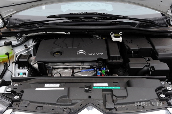 2013款 改款 CROSS 1.6L 自動