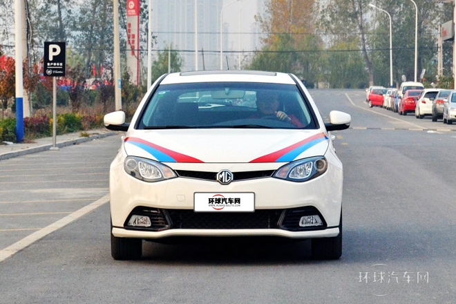 2013款 掀背 1.8L 自動(dòng)精英版