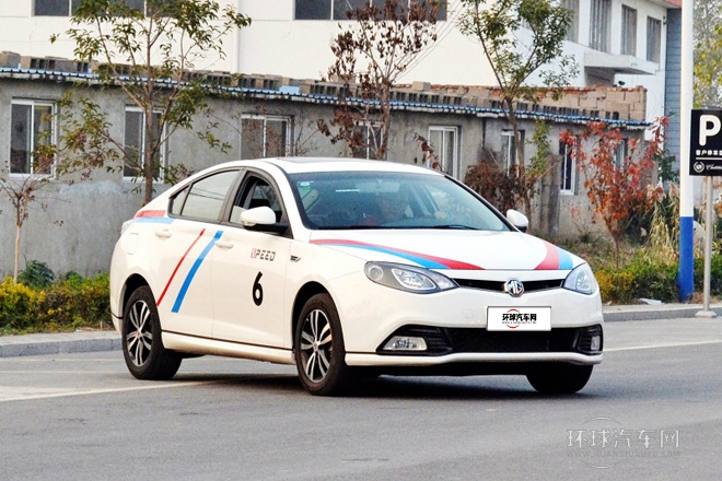 2013款 掀背 1.8L 自動精英版