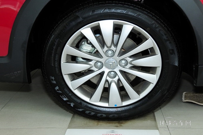 2013款 改款 CROSS 1.6L 手動(dòng)