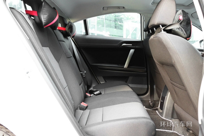 2013款 掀背 1.8T 自動(dòng)GT超值版