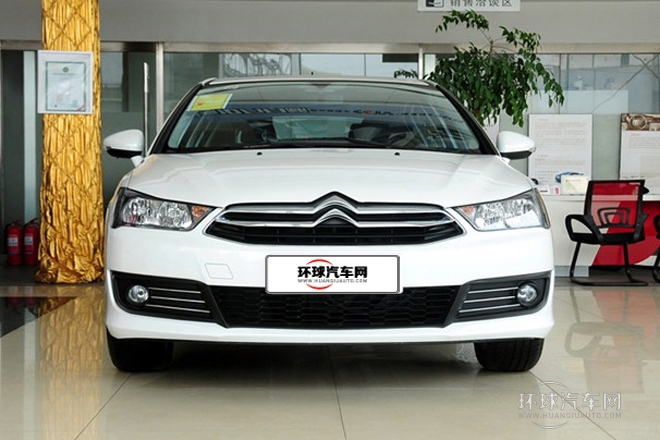 2013款 兩廂 1.6L 手動(dòng)樂(lè)享型