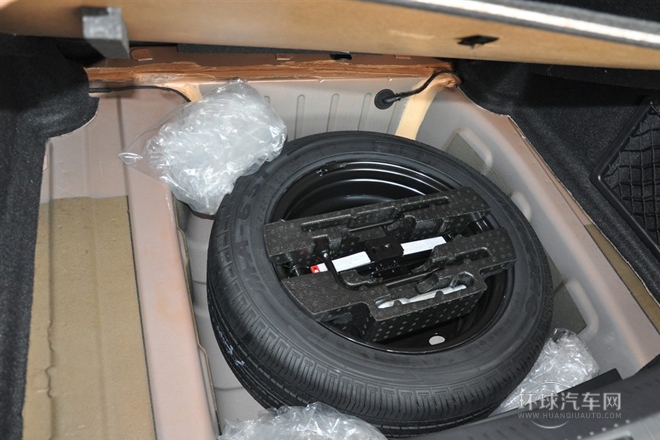 2013款 掀背 1.8T 自動(dòng)精英版