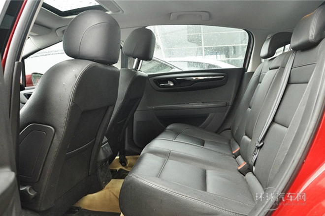 2013款 兩廂 1.6L 自動(dòng)樂享型