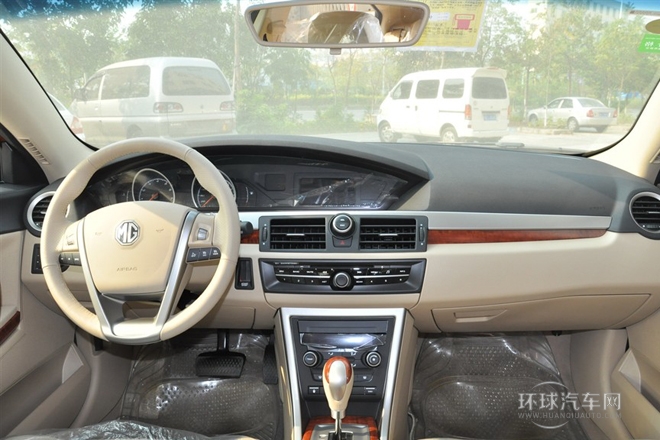 2013款 掀背 1.8T 自動(dòng)精英版