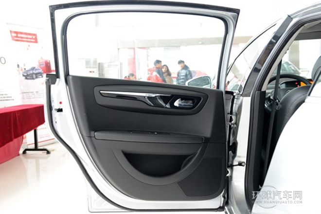 2013款 三廂 1.6L 手動(dòng)品享型