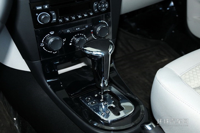 2013款 三廂 1.6L 自動(dòng)品尚型
