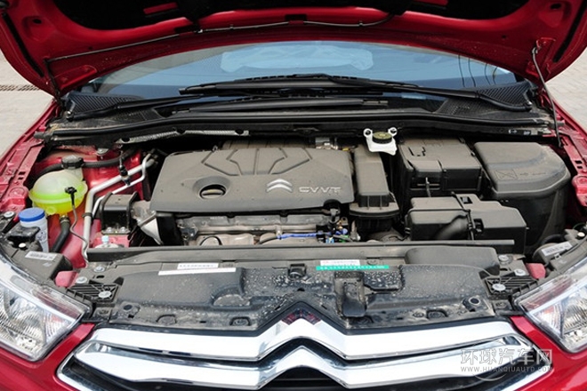 2013款 三廂 1.6L 手動(dòng)品尚型