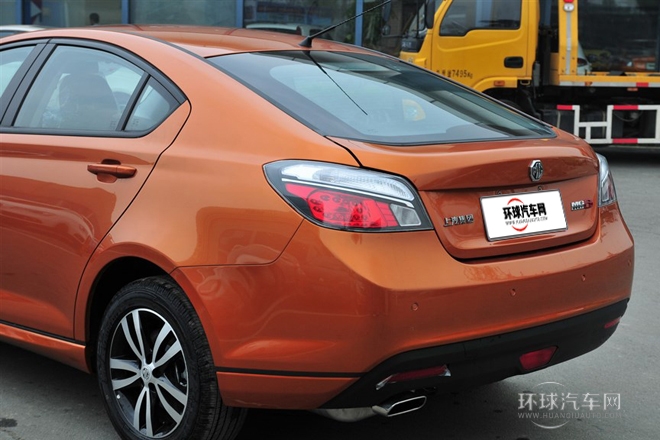 2014款 掀背 1.8T 手動(dòng)性能版