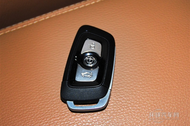 2014款 1.5T 自動(dòng)豪華型