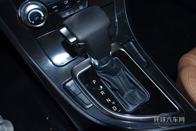 2014款 1.6L 手動(dòng)舒適型