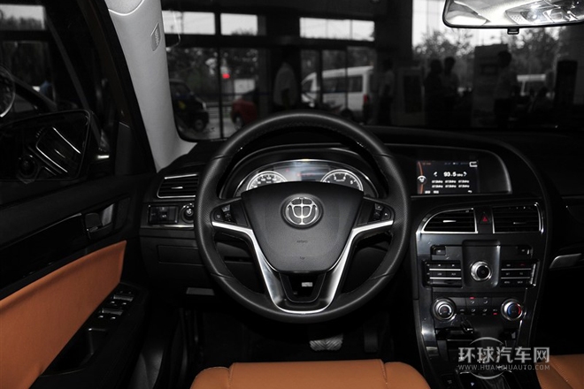 2014款 1.6L 自動(dòng)豪華型