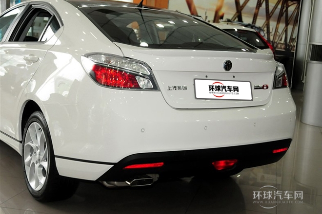 2014款 掀背 1.8T 自動(dòng)豪華版
