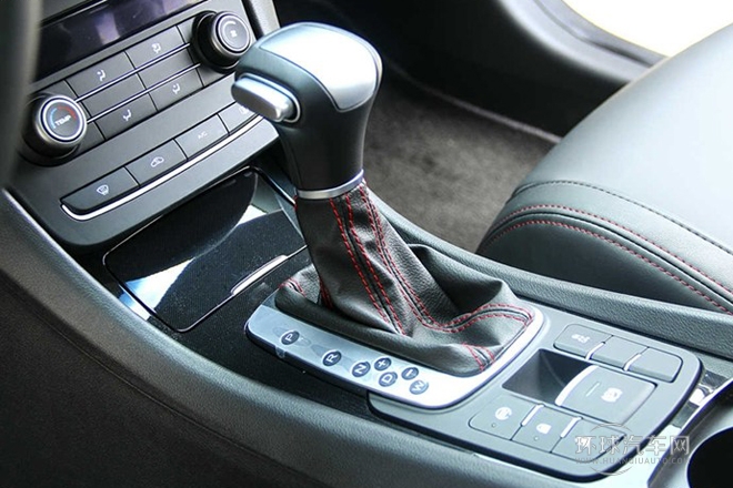 2014款 掀背 1.8T 自動精英版