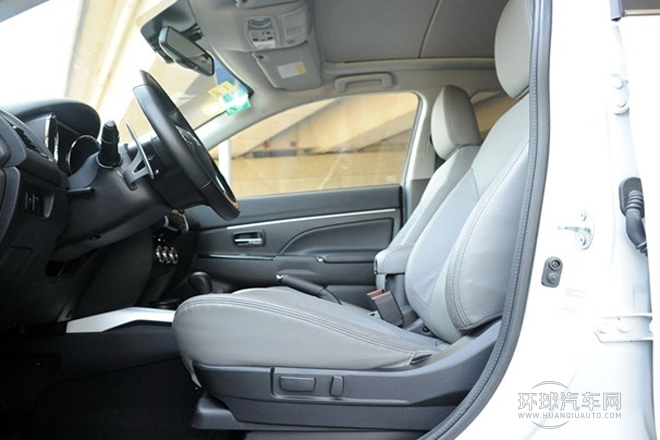 2013款 2.0L 四驅(qū)豪華版