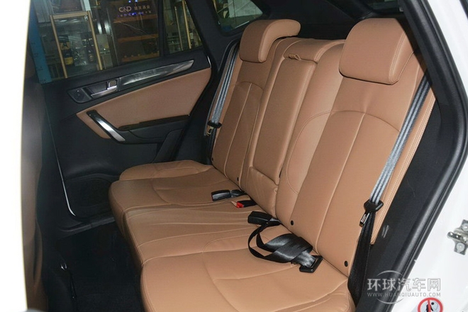 1.5T 手動(dòng)兩驅(qū)豪華型