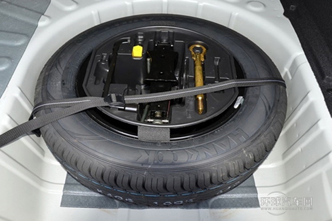2013款 三廂 1.6L 自動(dòng)品享型