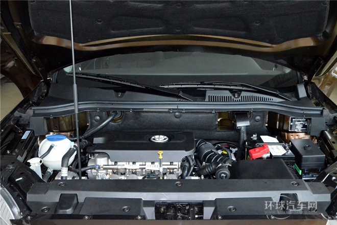1.5T 手動兩驅(qū)運(yùn)動型