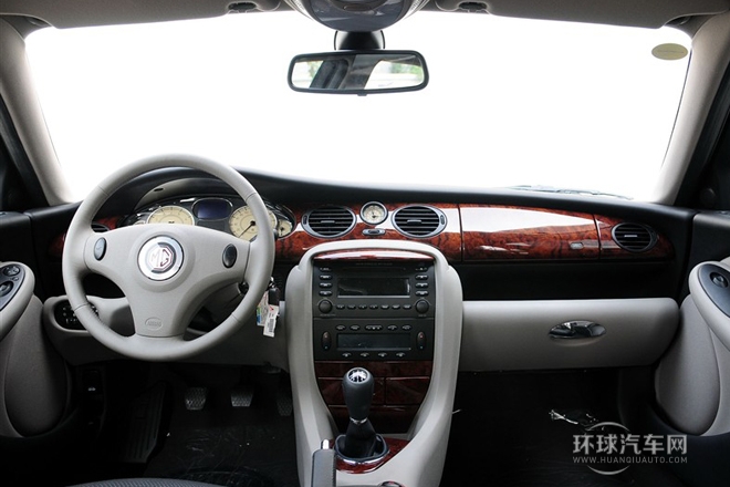 2010款 1.8T 手動(dòng)舒適版