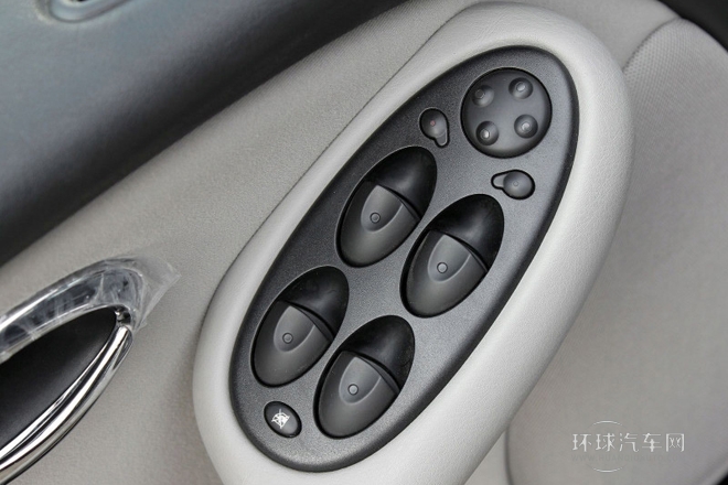 2010款 1.8T 自動(dòng)加長(zhǎng)舒適版