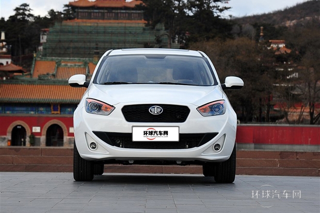 2014款 兩廂 1.5L 手動(dòng)豪華型