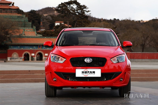 2014款 兩廂 1.5L 自動豪華型