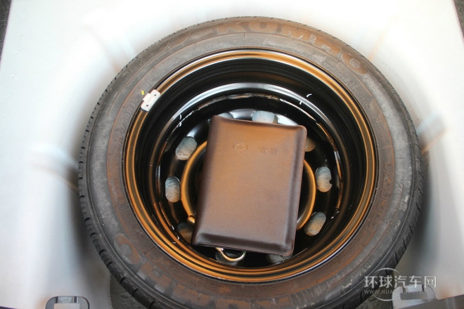 2014款 兩廂 1.5L 自動(dòng)舒適型