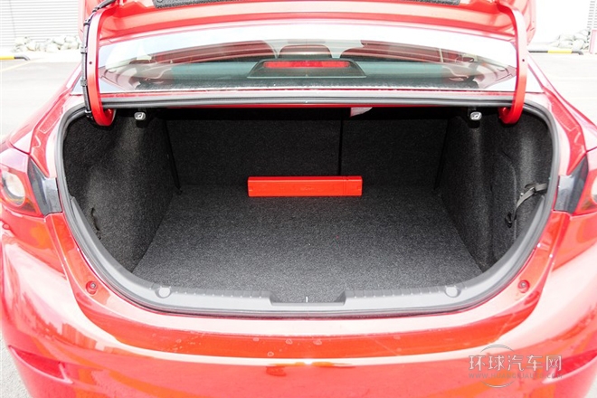2014款 三廂 1.5L 自動(dòng)舒適型