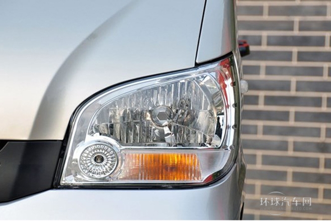 2010款 1.0L新版立業(yè)型短車身