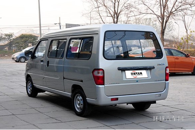 2010款 1.0L新版實(shí)用型長(zhǎng)車(chē)身
