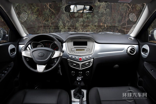2012款 三廂 1.5L 手動豪華型
