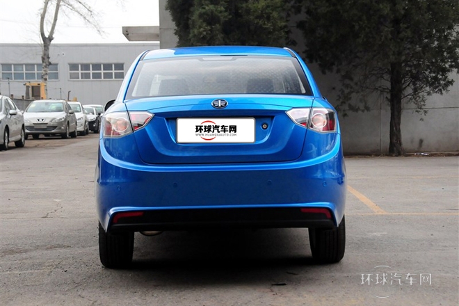 2012款 三廂 1.5L 手動(dòng)豪華型