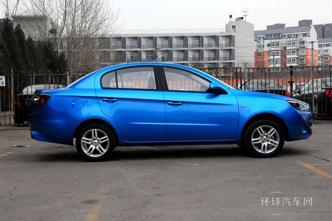 2012款 三廂 1.5L 手動(dòng)豪華型