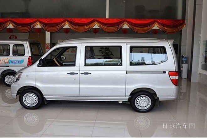 2010款 1.1L新版實用型短車身