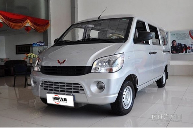 2010款 1.1L新版實(shí)用型短車身
