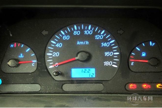 2010款 1.1L新版標準型I短車身