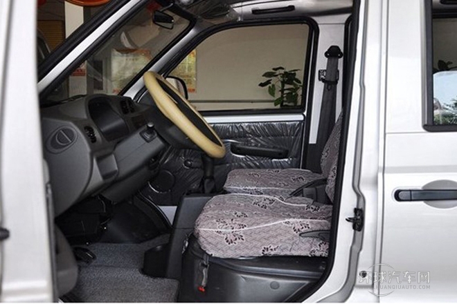 2010款 1.1L新版標準型I短車身