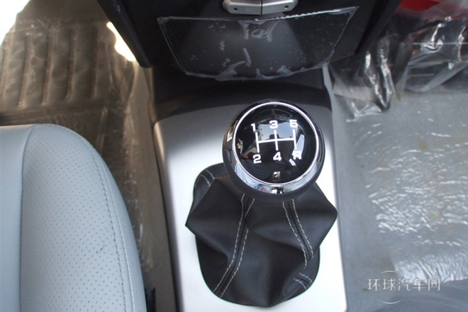 2012款 三廂 1.5L 手動(dòng)基本型