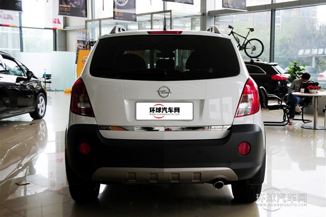 2013款 2.4L 兩驅(qū)豪華版