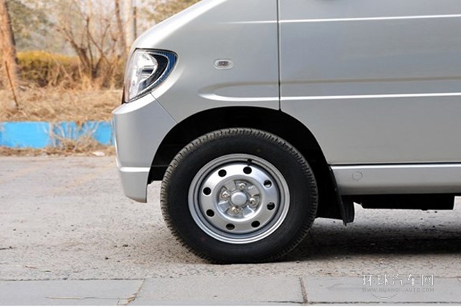 2010款 1.2L新版標(biāo)準(zhǔn)型II長車身