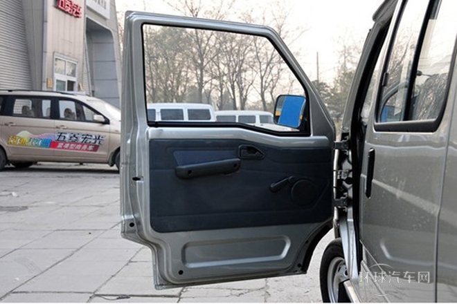 2010款 1.2L新版標(biāo)準(zhǔn)型II長(zhǎng)車(chē)身