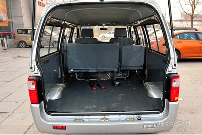 2010款 1.2L新版標(biāo)準(zhǔn)型II長車身