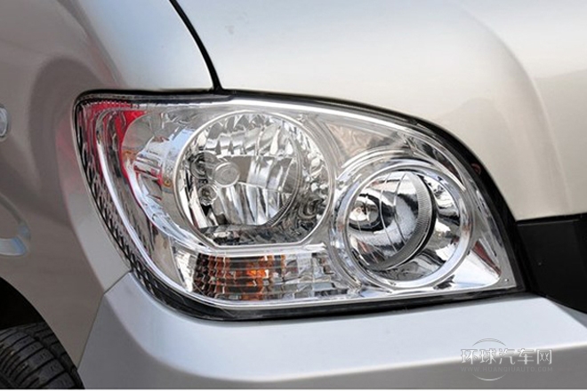 2010款 1.2L新版標(biāo)準(zhǔn)型II長車身