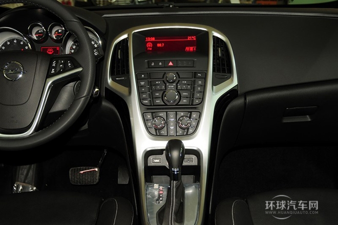 2014款 1.4T GTC 運(yùn)動(dòng)型