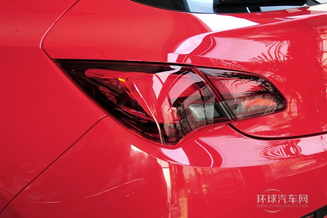 2014款 1.4T GTC 運(yùn)動(dòng)型