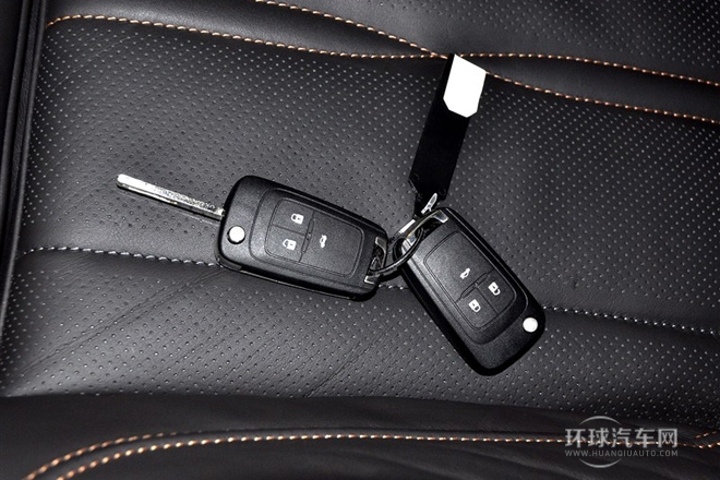 2013款 2.0T 四驅(qū)運動型